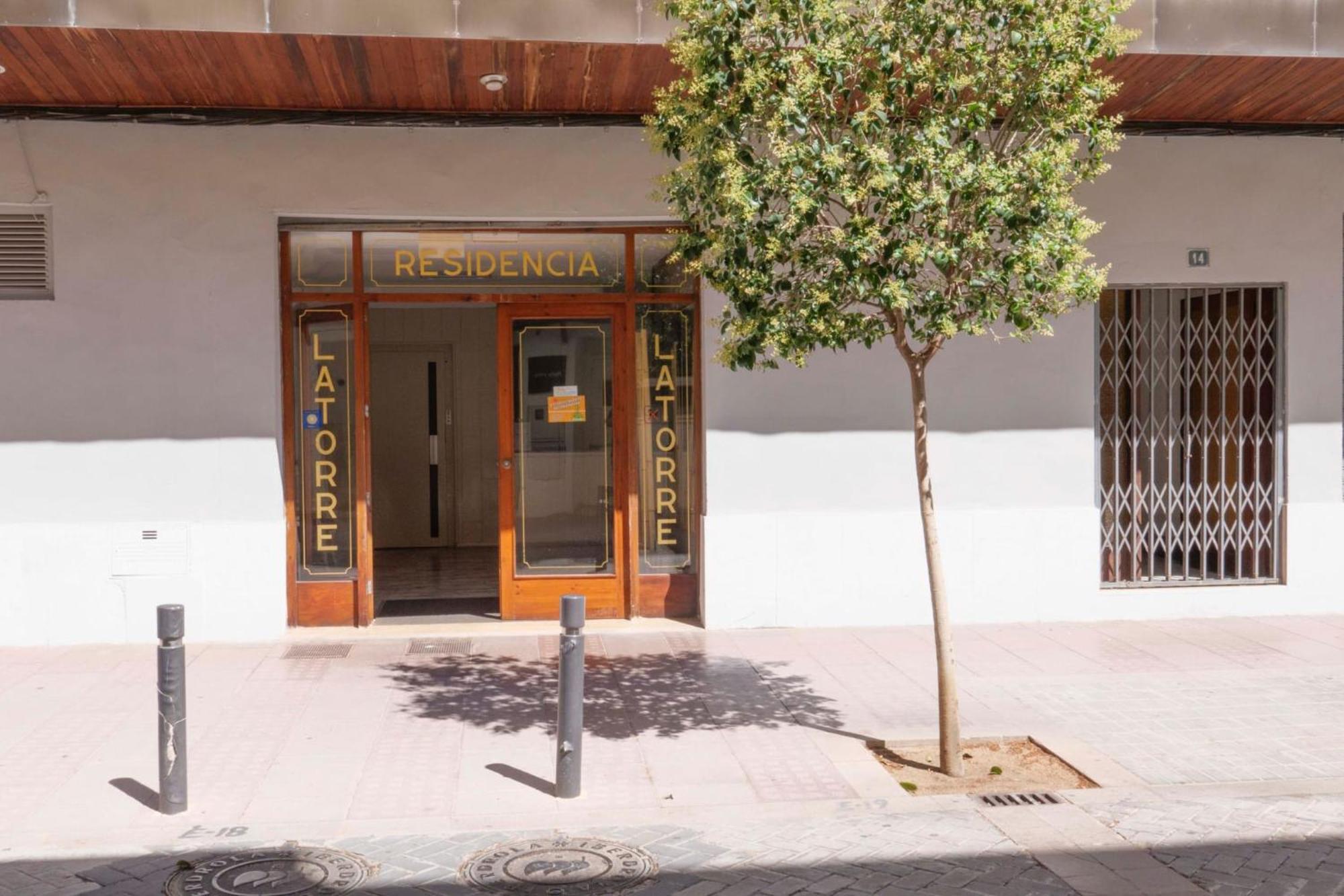 贝尼卡西姆 拉托尔旅馆酒店 外观 照片